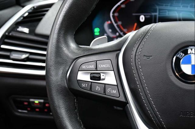 Photo of 2022 Alpine White BMW X5