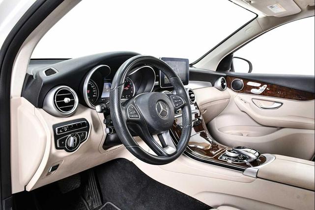 Photo of 2016 designo Diamond White Metallic Mercedes-Benz GLC 300