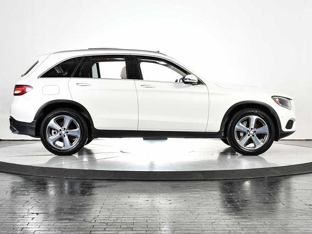 Photo of 2016 designo Diamond White Metallic Mercedes-Benz GLC 300