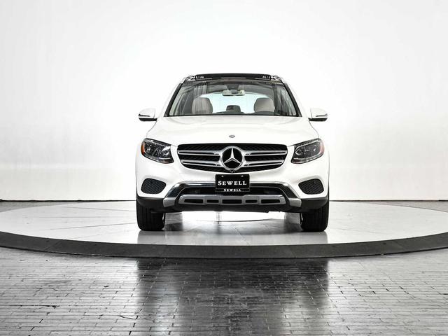 Photo of 2016 designo Diamond White Metallic Mercedes-Benz GLC 300