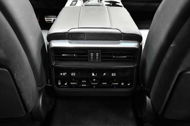 Photo of 2022 Manganese Luster Lexus LX 600