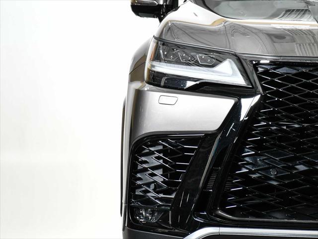 Photo of 2022 Manganese Luster Lexus LX 600