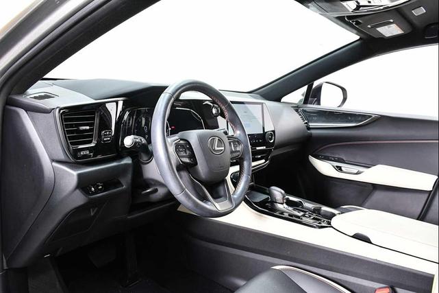Photo of 2023 Atomic Silver Lexus NX 250