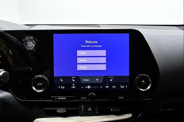 Photo of 2023 Atomic Silver Lexus NX 250
