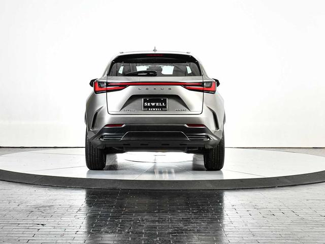 Photo of 2023 Atomic Silver Lexus NX 250