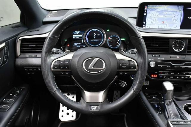Photo of 2022 Atomic Silver Lexus RX 450h