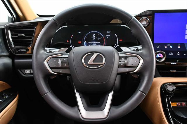 Photo of 2025 Atomic Silver Lexus NX 350