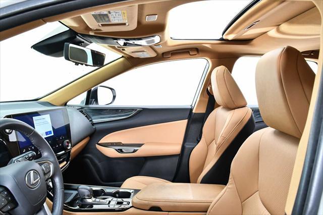 Photo of 2025 Atomic Silver Lexus NX 350