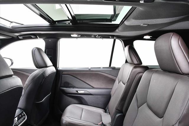 Photo of 2024 Wind Chill Pearl Lexus TX 350