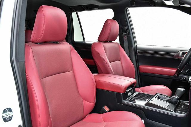 Photo of 2023 Eminent White Pearl Lexus GX 460