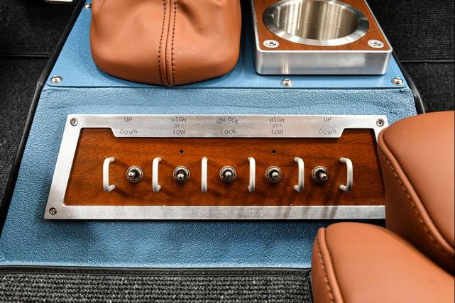 Photo of 1968 Blue Ford Bronco