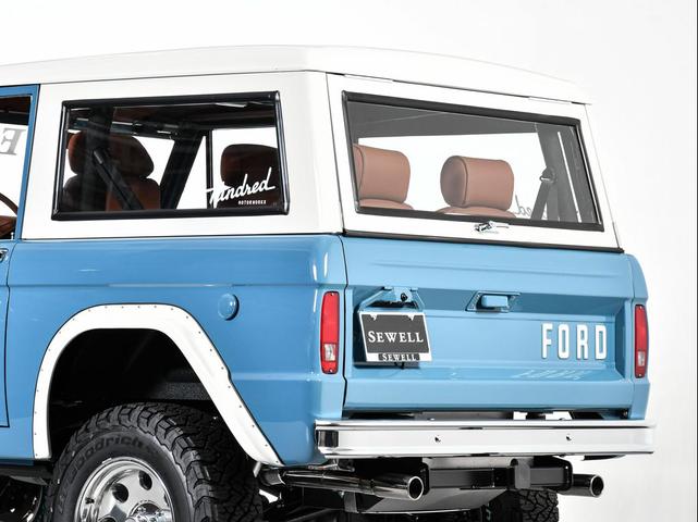Photo of 1968 Blue Ford Bronco