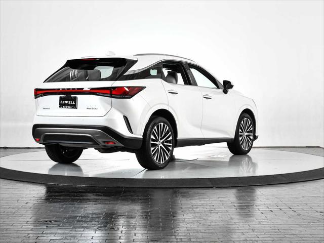 Photo of 2024 Eminent White Pearl Lexus RX 350