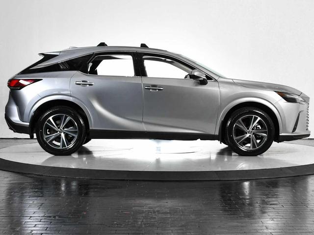 Photo of 2023 Iridium Lexus RX 350