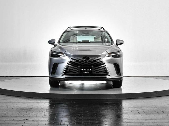 Photo of 2023 Iridium Lexus RX 350