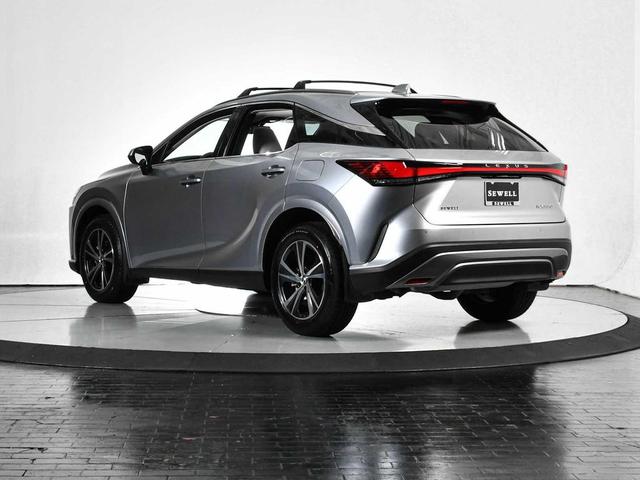 Photo of 2023 Iridium Lexus RX 350