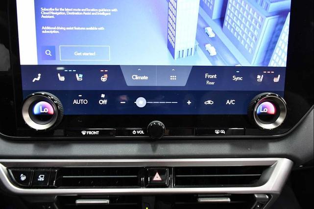 Photo of 2025 Eminent White Pearl Lexus RX 350