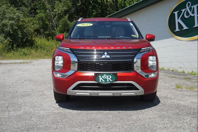 Photo of 2022 Red Diamond Mitsubishi Outlander