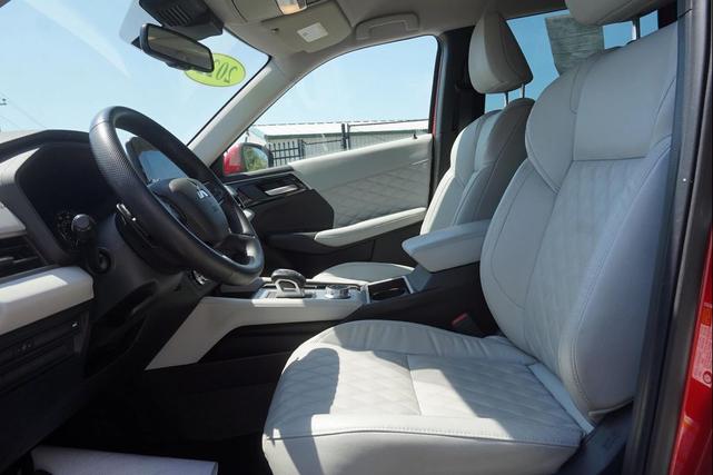 Photo of 2022 Red Diamond Mitsubishi Outlander