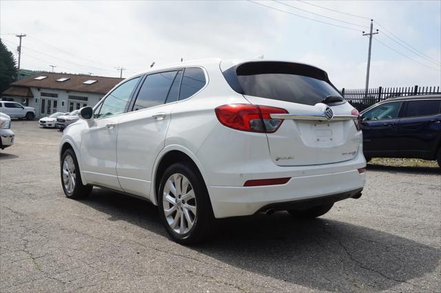 Photo of 2016 Summit White Buick Envision