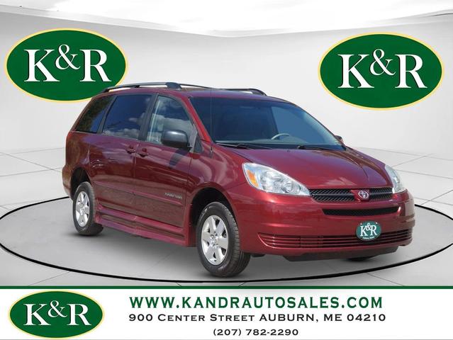 Photo of 2005 Maroonm Toyota Sienna