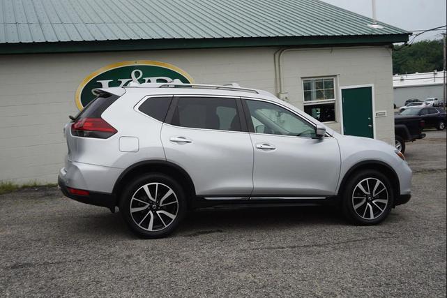 Photo of 2020 Brilliant Silver Nissan Rogue