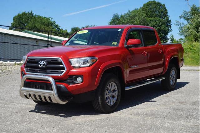 Photo of 2017 Barcelona Red Metallic Toyota Tacoma