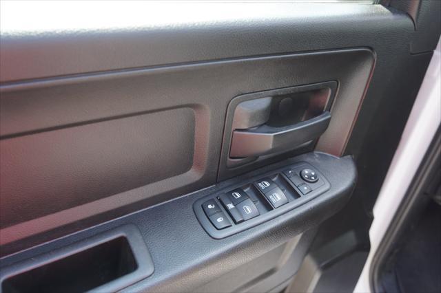 Photo of 2019 Bright White RAM 1500