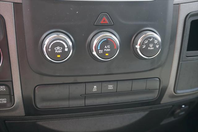 Photo of 2019 Bright White RAM 1500