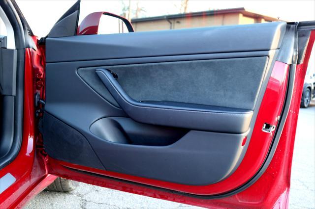 Photo of 2018 Red Multi-Coat Tesla Model 3