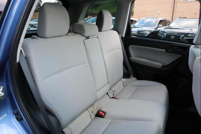 Photo of 2018 Quartz Blue Pearl Subaru Forester
