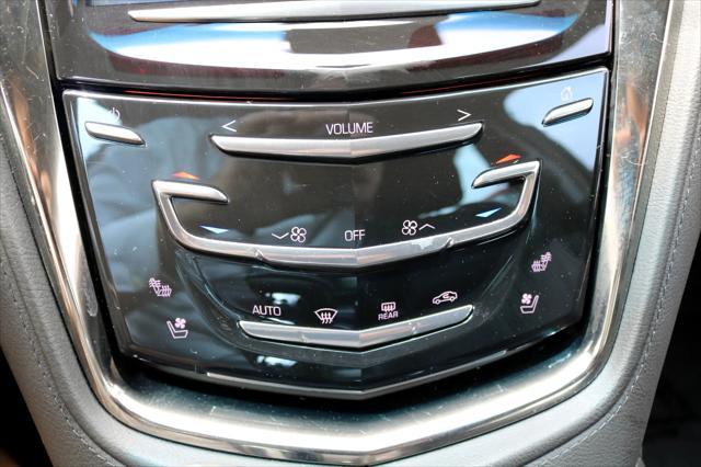 Photo of 2015 Radiant Silver Metallic Cadillac CTS