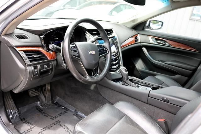 Photo of 2015 Radiant Silver Metallic Cadillac CTS