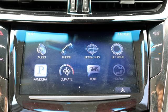 Photo of 2015 Radiant Silver Metallic Cadillac CTS