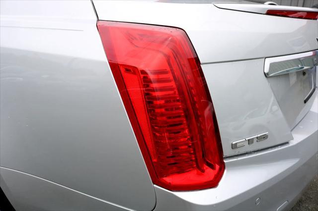 Photo of 2015 Radiant Silver Metallic Cadillac CTS