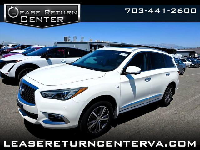 Photo of 2016 Majestic White INFINITI QX60