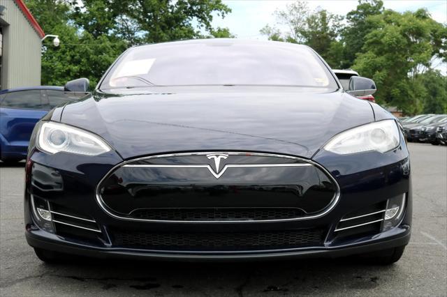 Photo of 2013 Black Tesla Model S