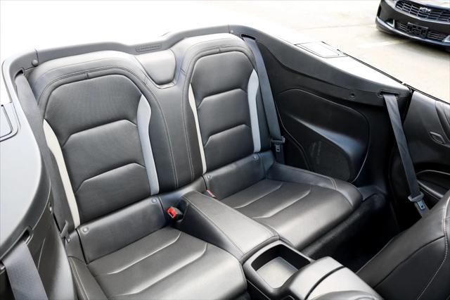 Photo of 2019 Silver Ice Metallic Chevrolet Camaro