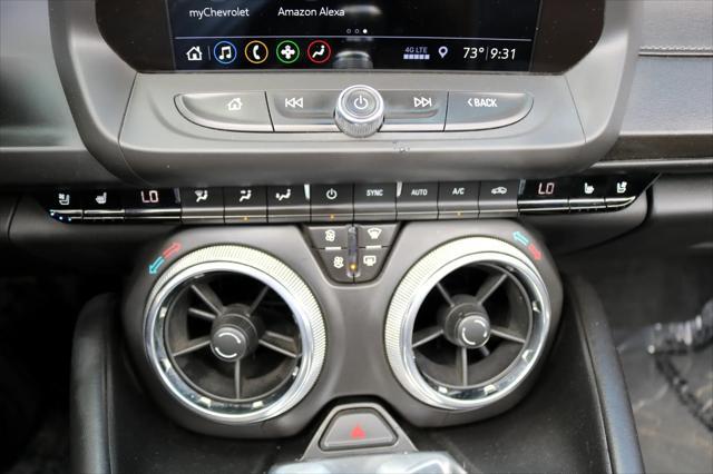 Photo of 2019 Silver Ice Metallic Chevrolet Camaro