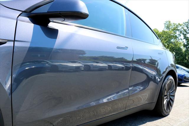 Photo of 2020 Gray**PERFORMANCE**AWD Tesla Model Y