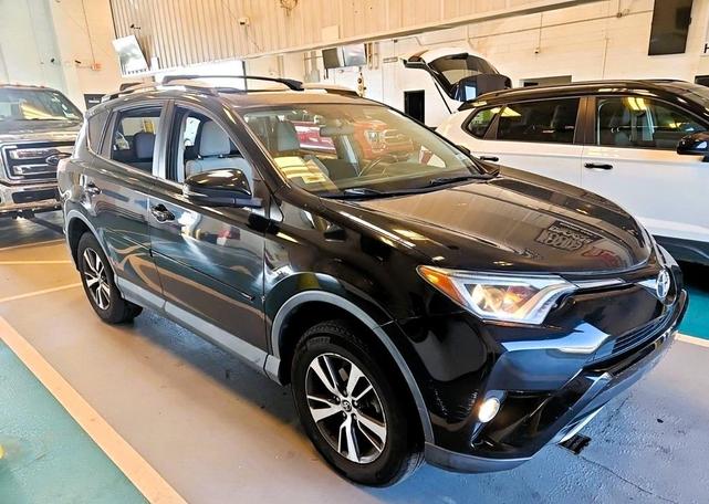 Photo of 2016 Black Toyota RAV4