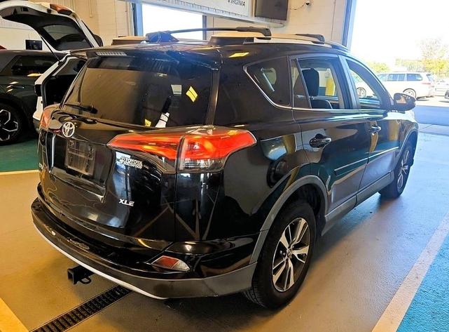 Photo of 2016 Black Toyota RAV4