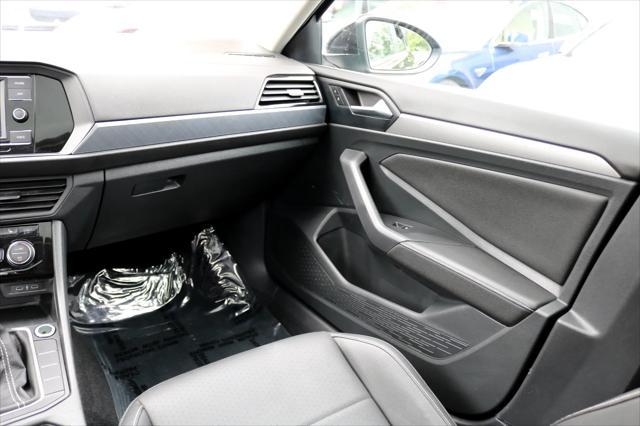 Photo of 2023 Deep Black Pearl Volkswagen Jetta