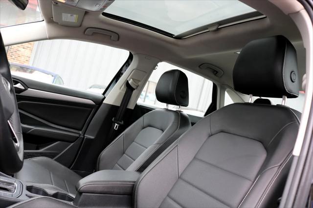 Photo of 2023 Deep Black Pearl Volkswagen Jetta