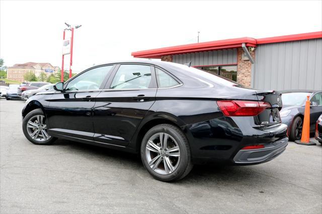 Photo of 2023 Deep Black Pearl Volkswagen Jetta