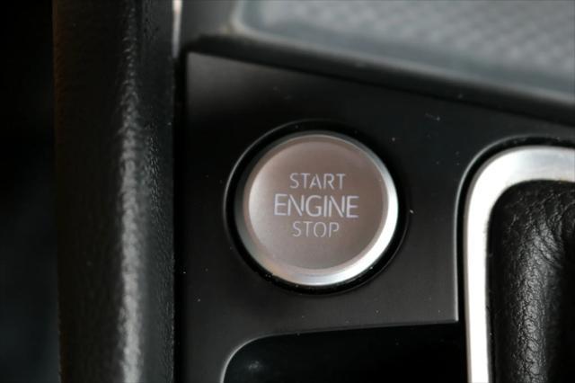 Photo of 2023 Deep Black Pearl Volkswagen Jetta