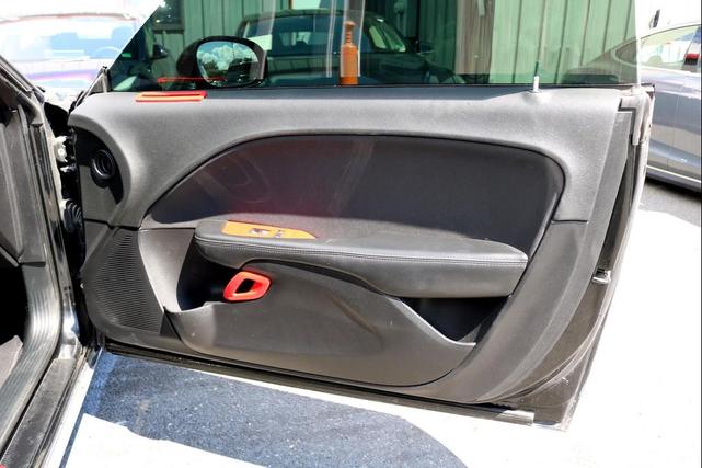 Photo of 2019 Pitch Black Clearcoat Dodge Challenger