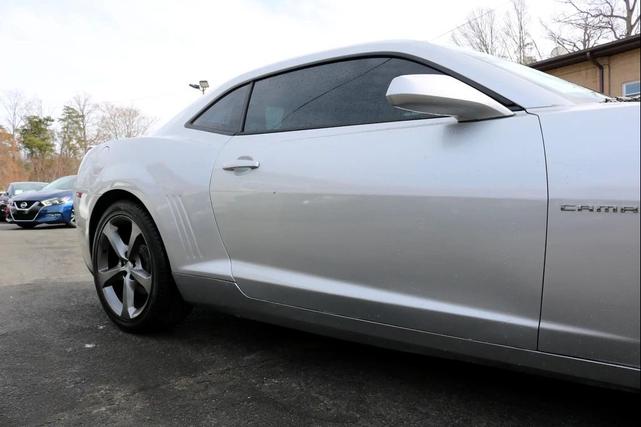 Photo of 2014 Silver Ice Metallic Chevrolet Camaro