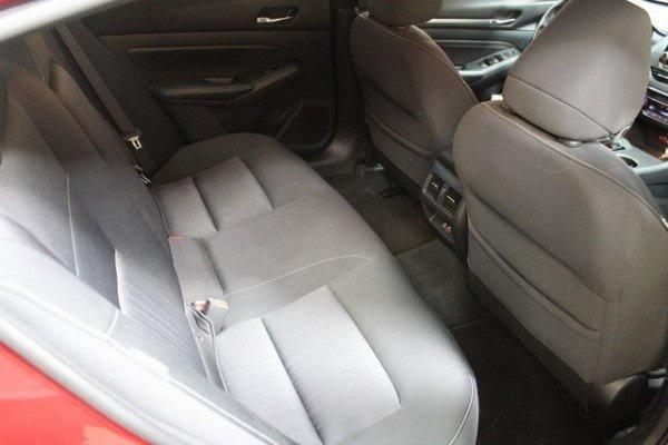 Photo of 2019 Scarlet Ember Tintcoat Nissan Altima
