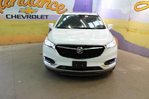 Photo of 2021 White Buick Enclave